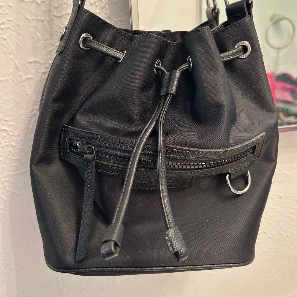 Longchamp Le Pliage Neo Bucket Bag Small